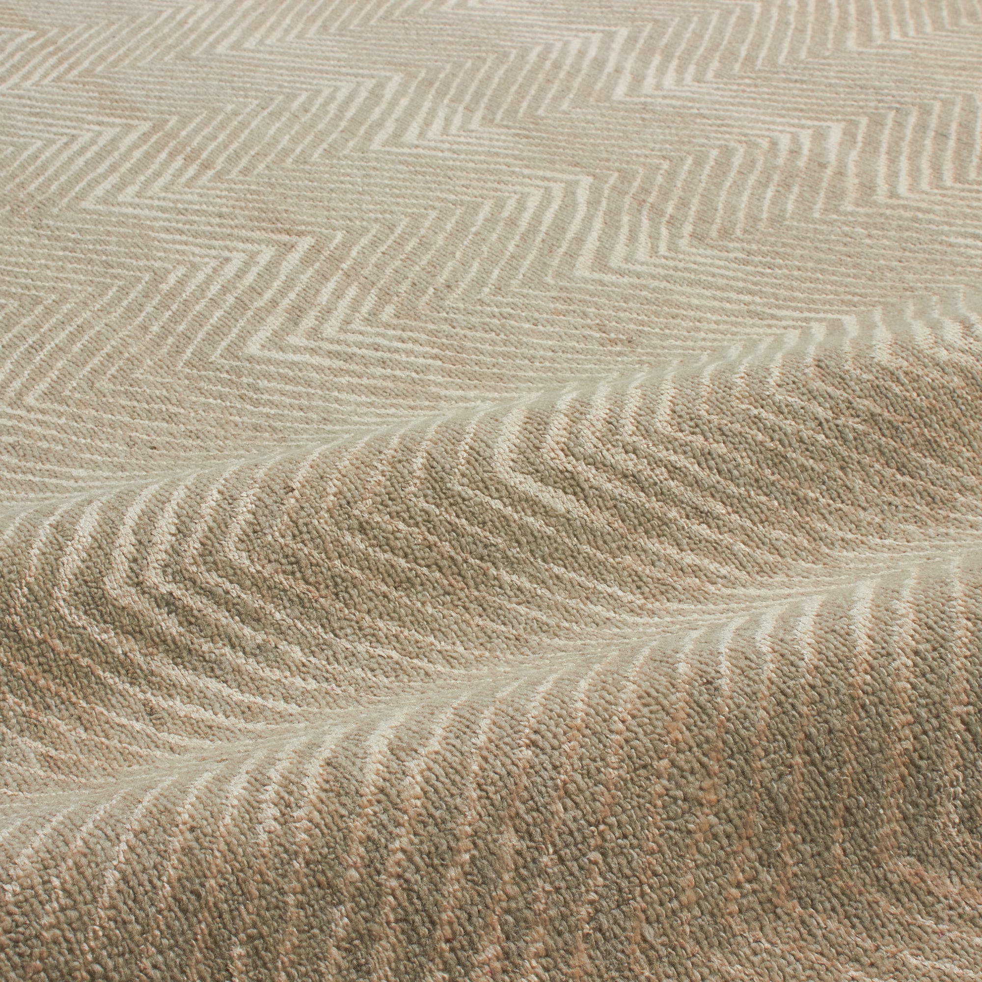 Dessi Taupe