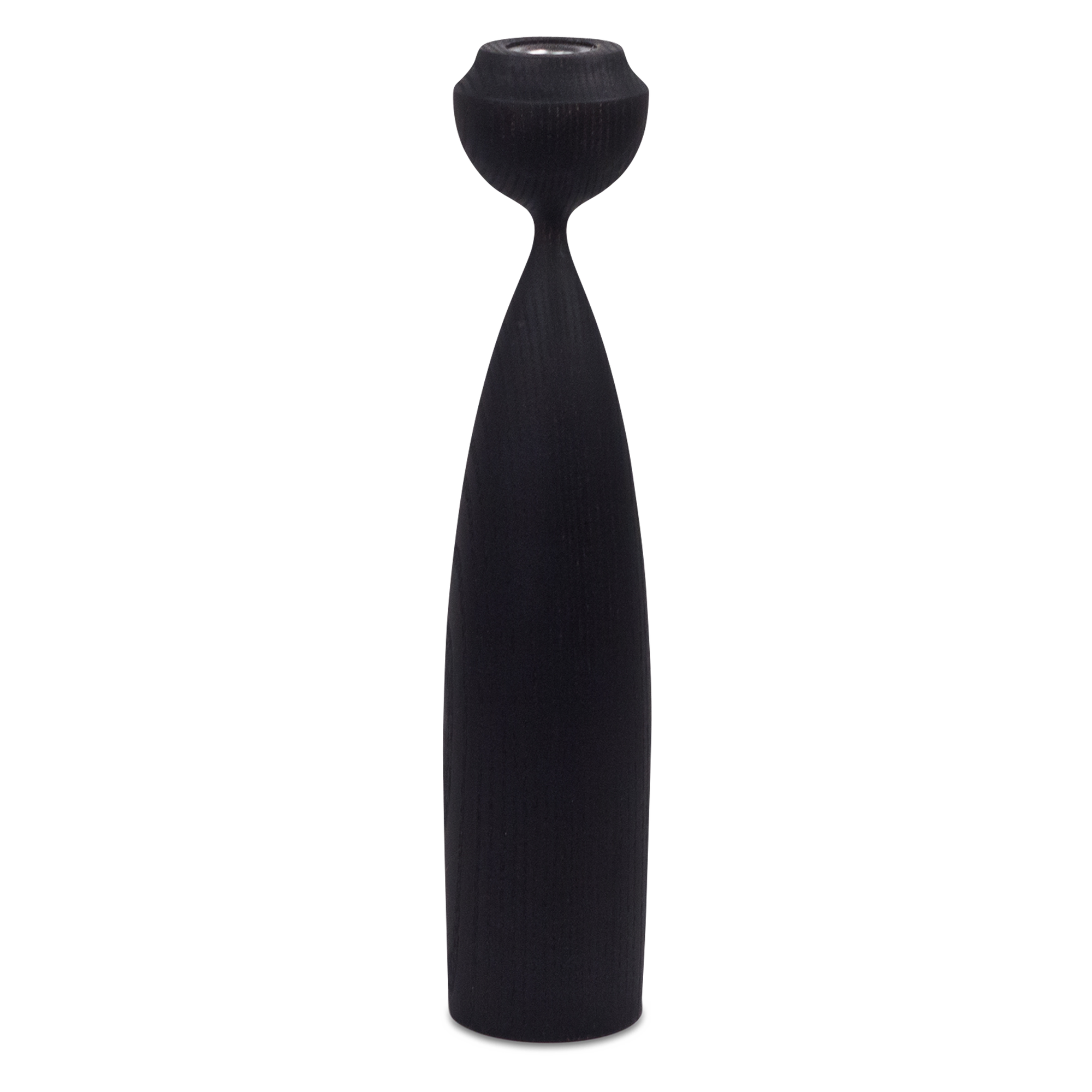 The Lotta candleholder emphasizes long luxurious lines and curvatures.