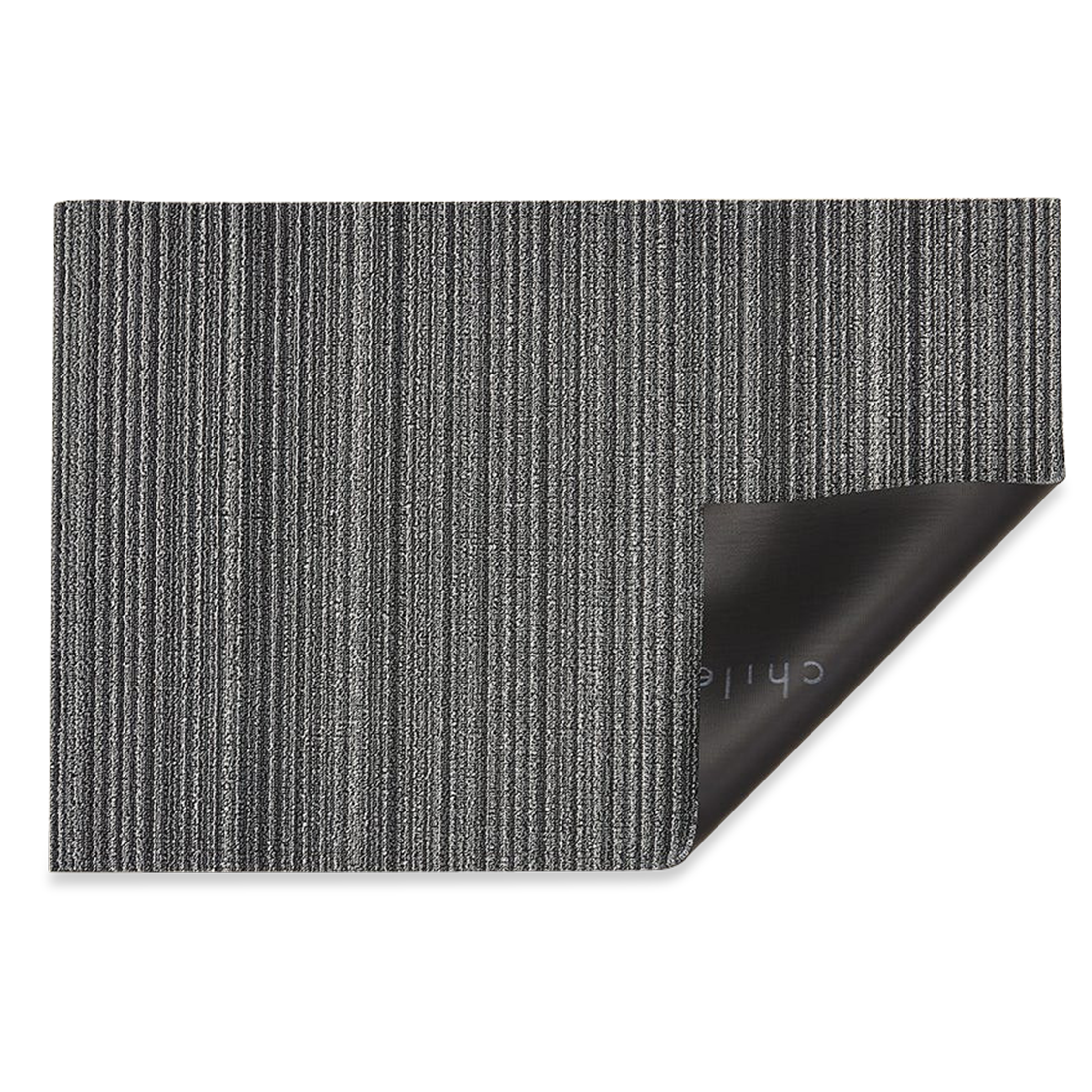 Hardworking, beautiful and functional, Chilewich shag mats are ideal for use in kitchens, bathrooms, mudrooms, outdoor terraces, patios, pool areas and entryways.