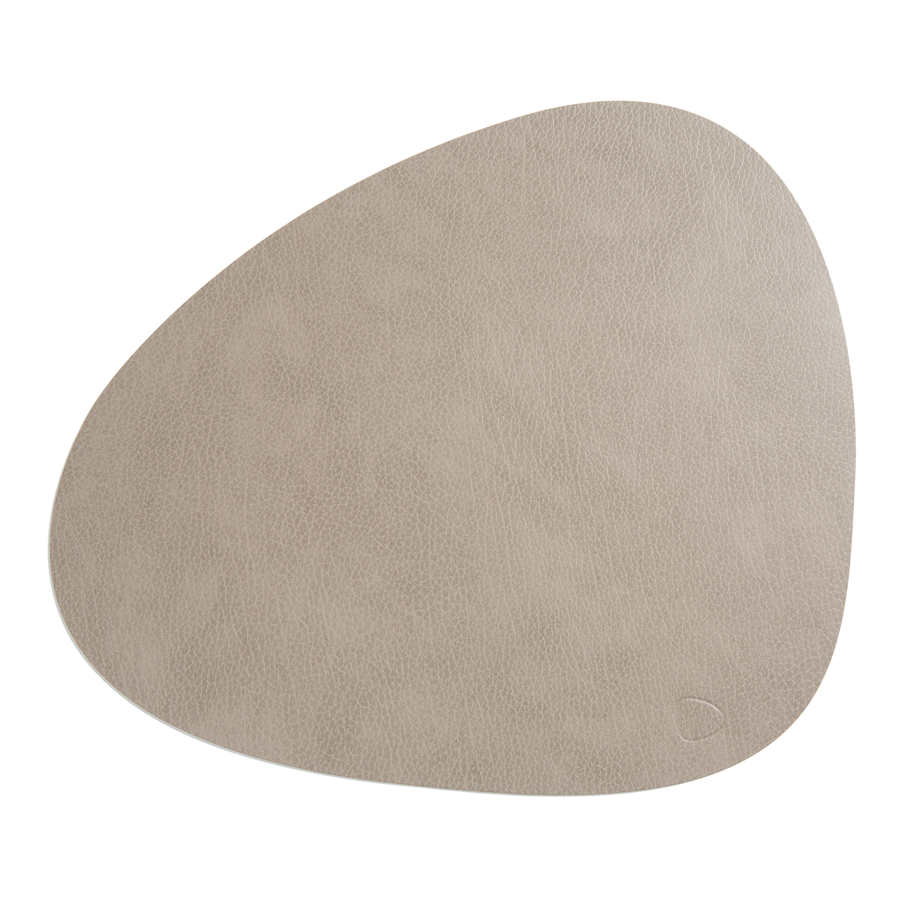 Designed and handcrafted in Denmark, this placemat is a sustainable product that helps to reduce the environmental impact of leather production by re-using leather waste.