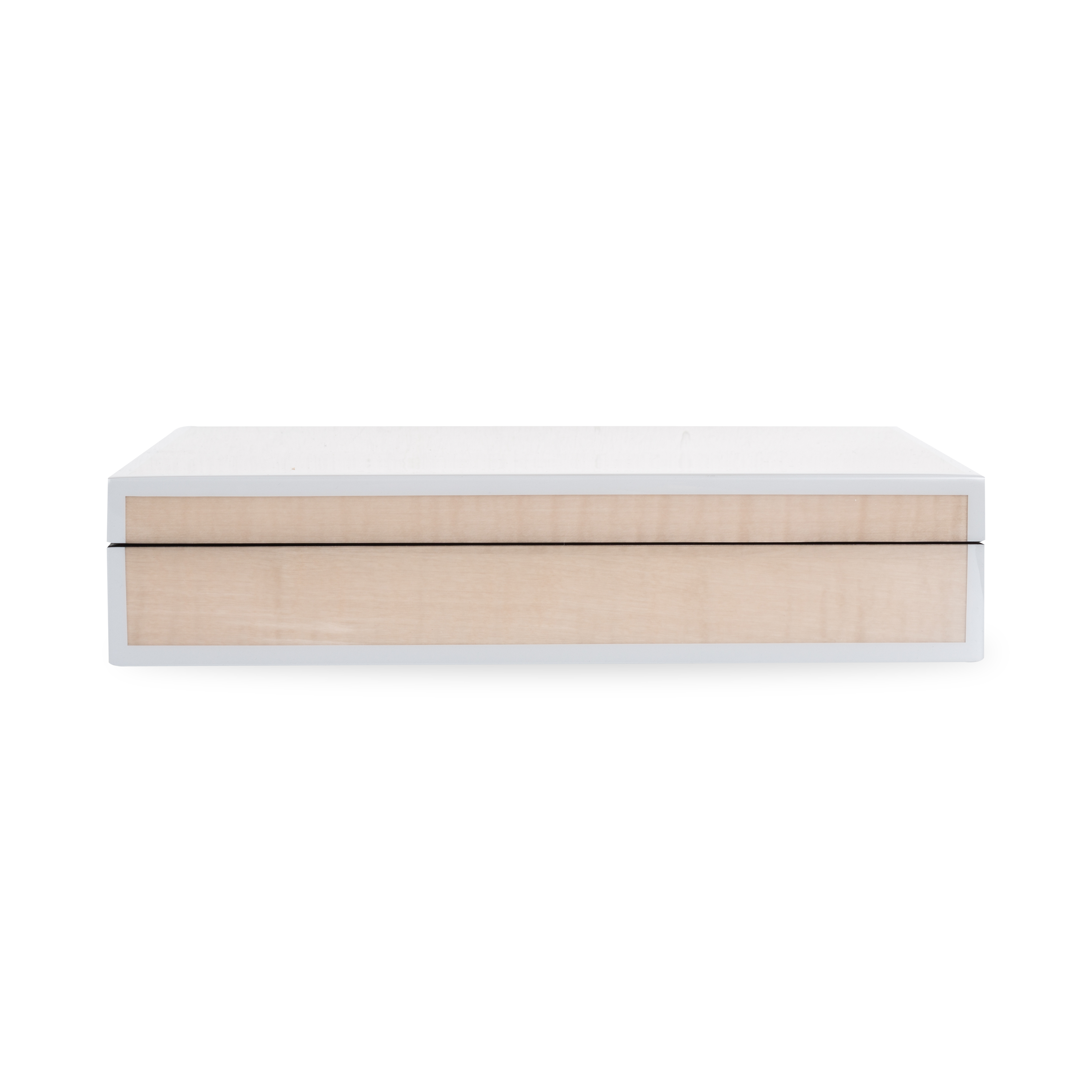 The Lacquered Sycamore Burl Box uses hand-crafted lacquered wood that is produced by the traditional method of hand-pouring multiple layers of lacquer and hand-polishing each layer