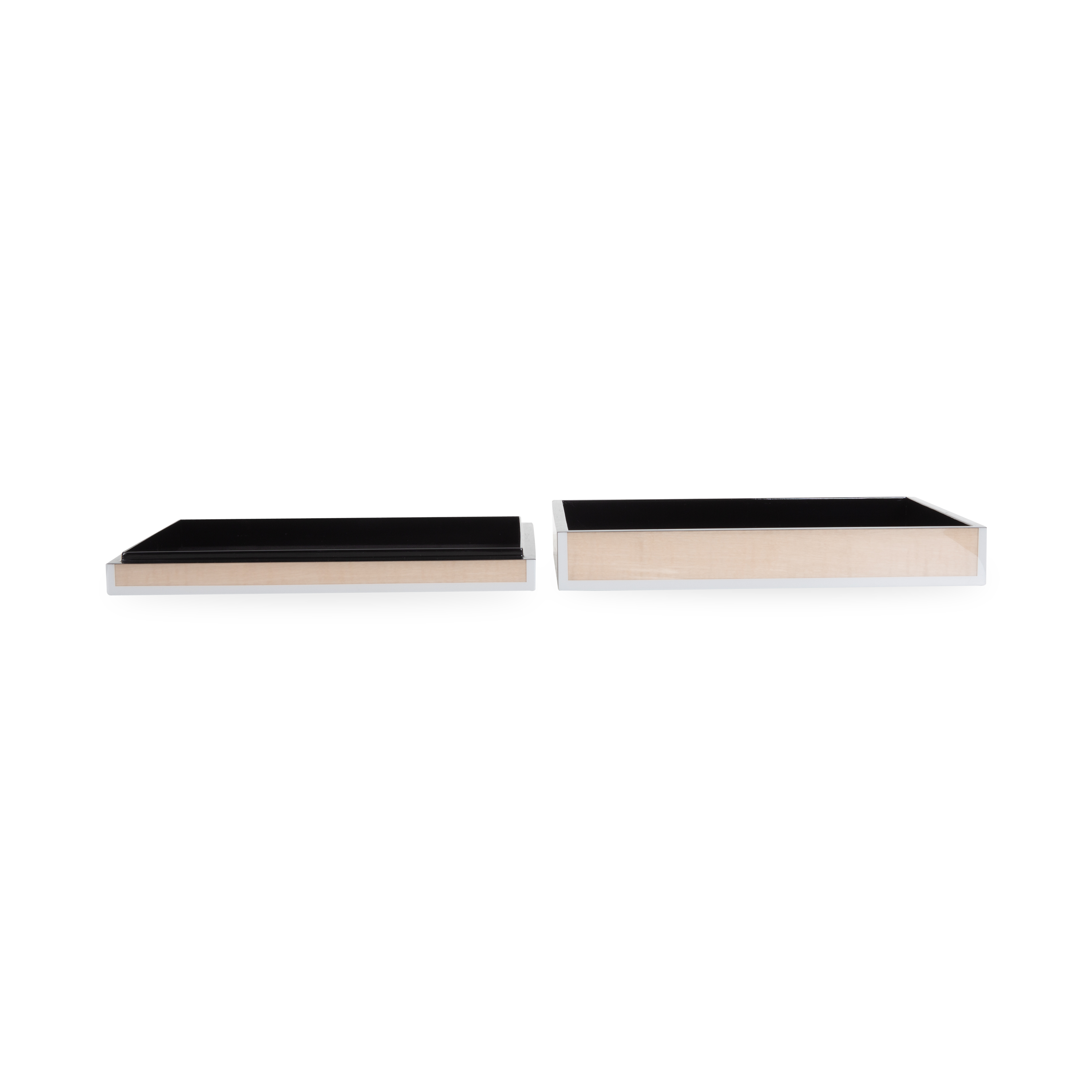 The Lacquered Sycamore Burl Box uses hand-crafted lacquered wood that is produced by the traditional method of hand-pouring multiple layers of lacquer and hand-polishing each layer