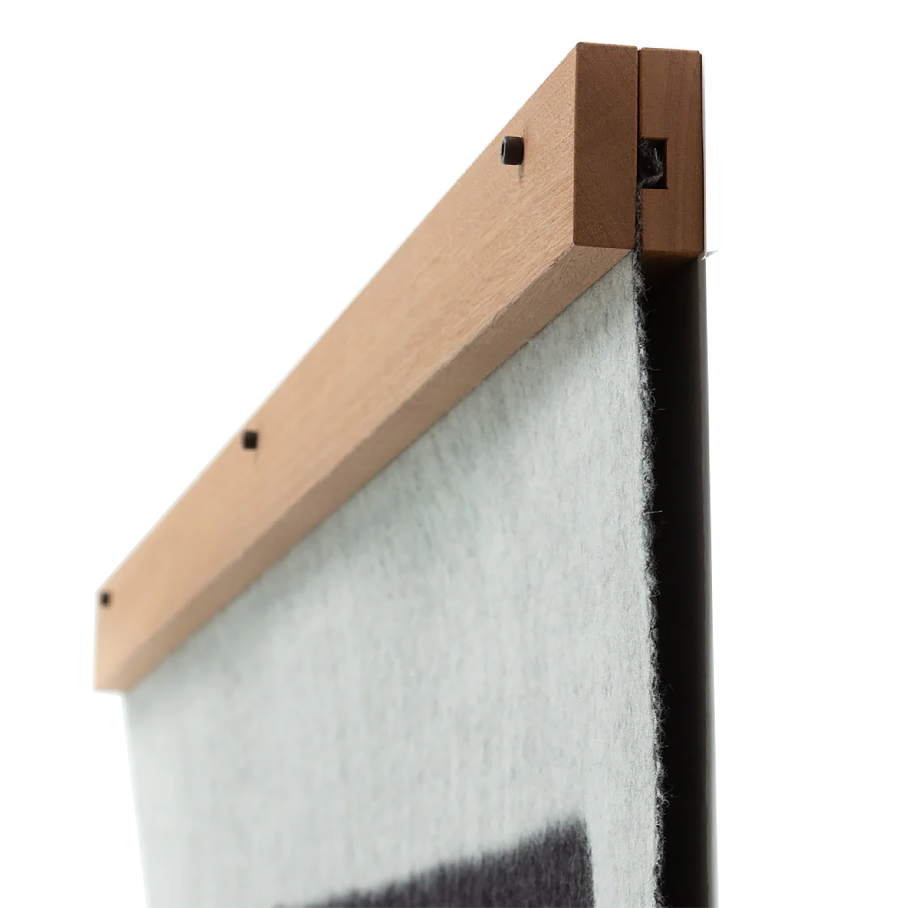 With a clean, elegant design, the Throw Wall Mount is the perfect way to showcase your most captivating throws and add texture to your wall décor.