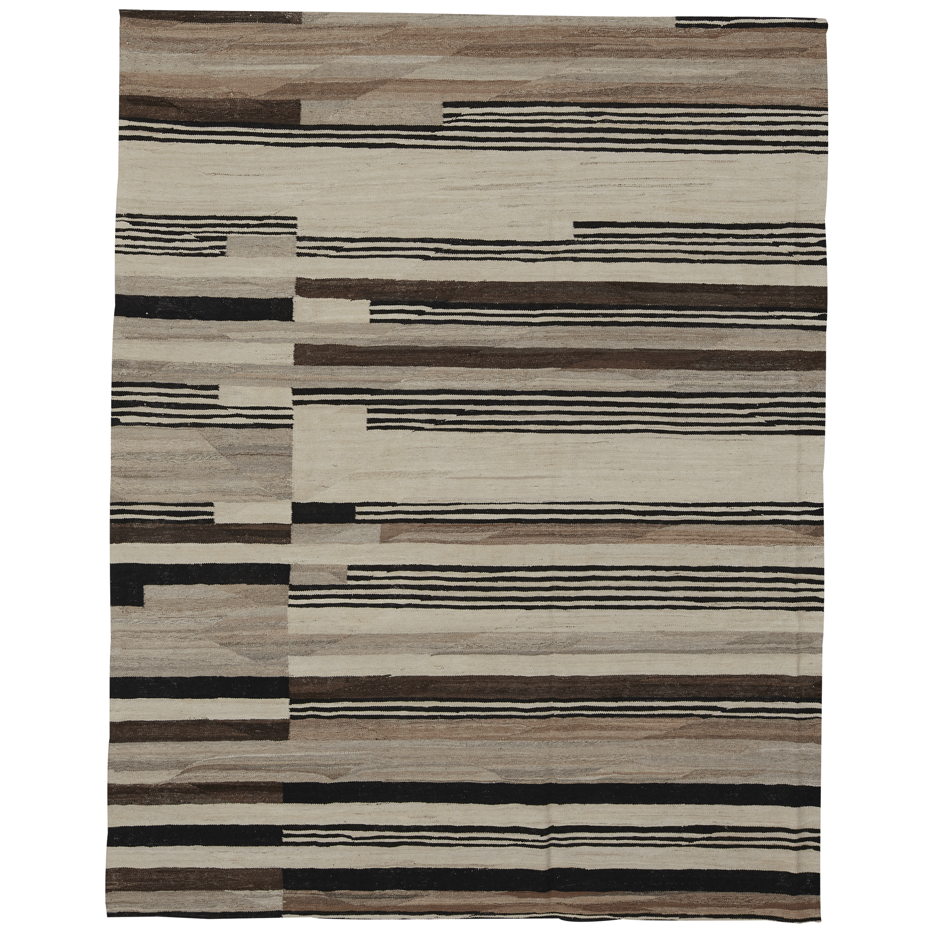 Revered for its lustre and soft hand, the natural qualities of wool from ancient Karakul sheep are honoured through restraint and refinement.