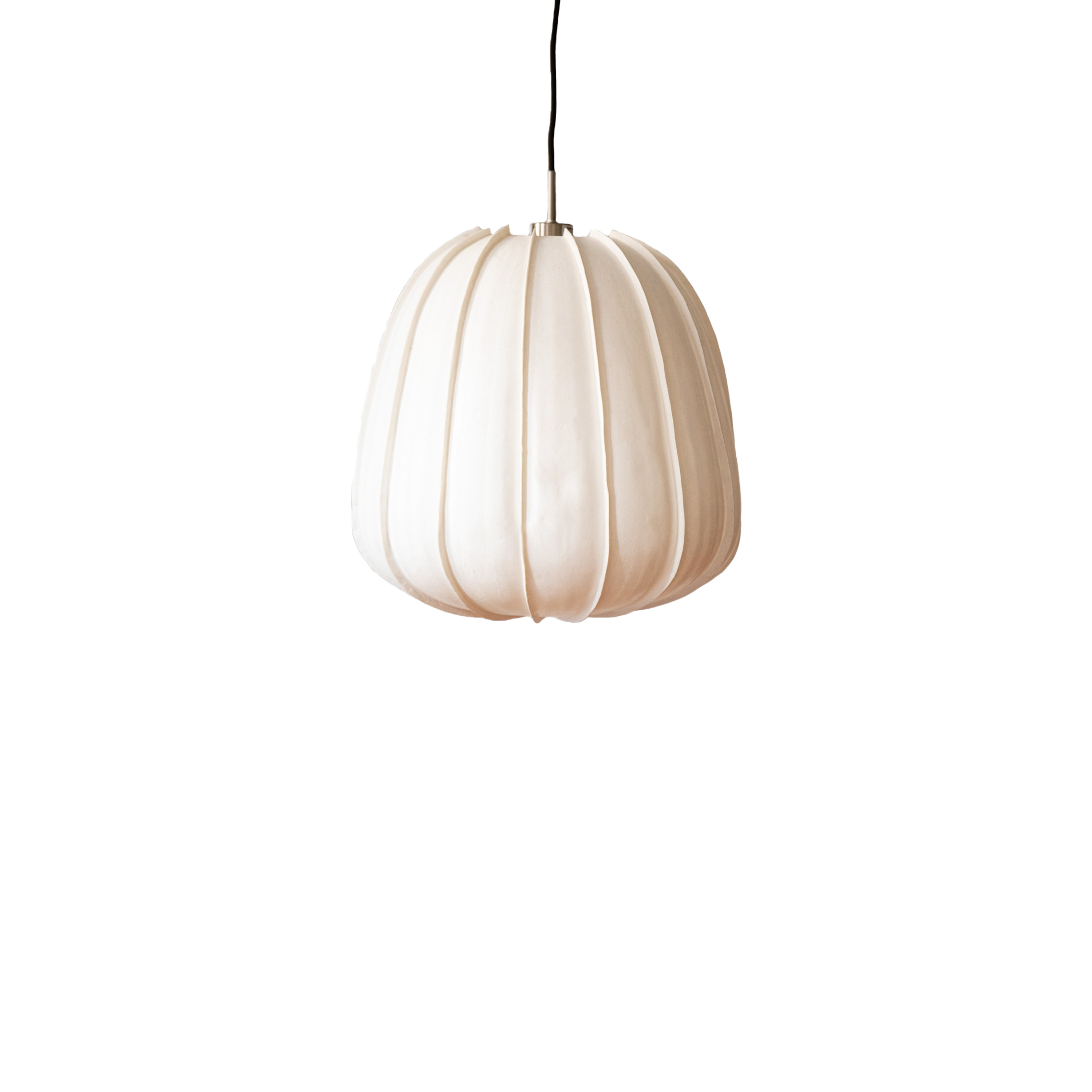 Elegance and simplicity come together in the Hozuki Pendant.