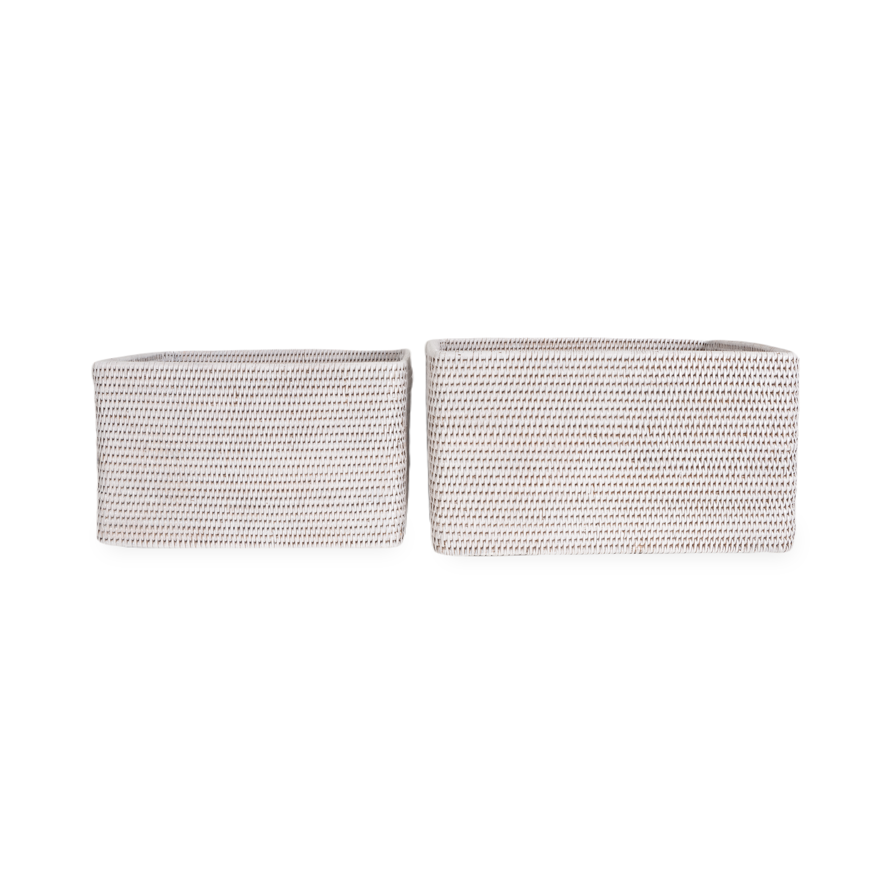 Defined by it's pleasant curves and intricate hand-woven design, the Rattan Storage Baskets are made with a reliable and durable rattan body which allows these baskets to be incred