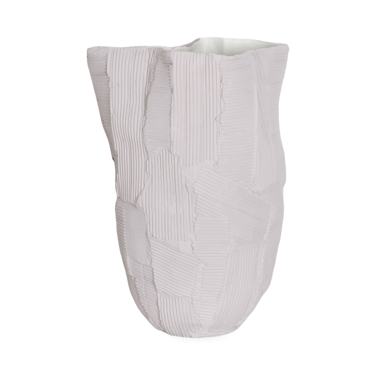 With a captivating sculptural silhouette and a truly elegant texture that dances with the light of the day%2C the Cartoccio Tall Bowl embraces imperfection and asymmetry.