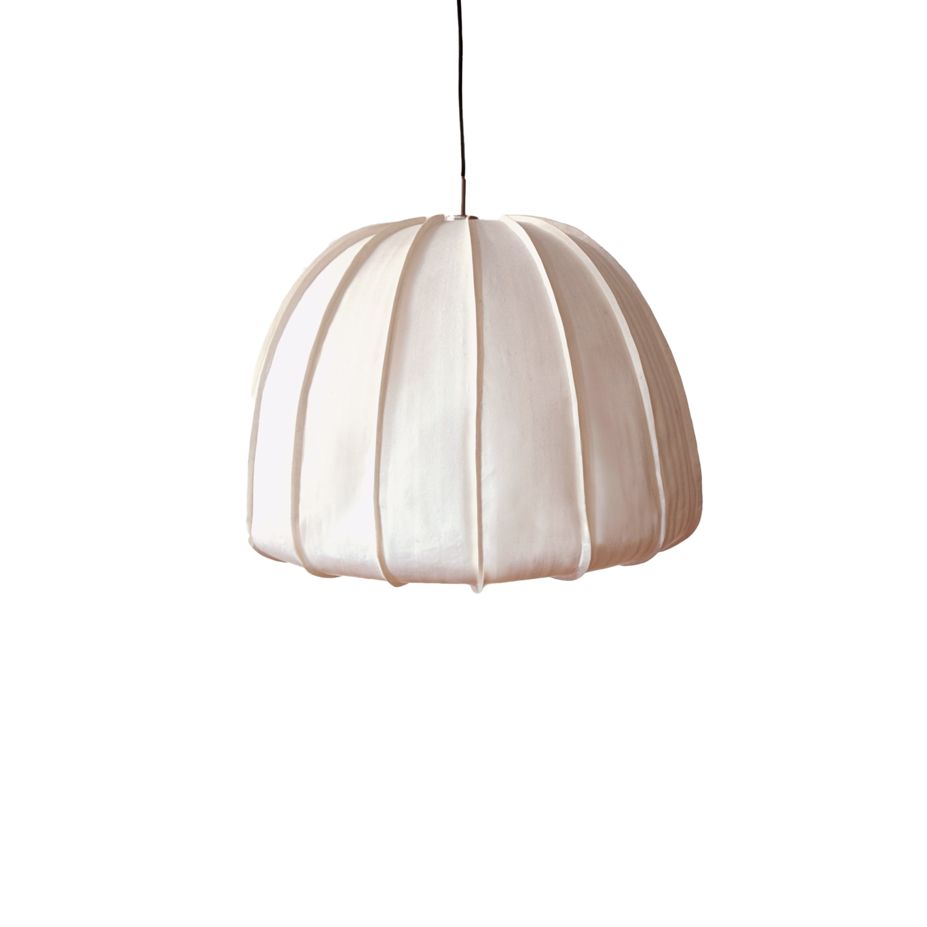 Elegance and simplicity come together in the Hozuki Pendant.