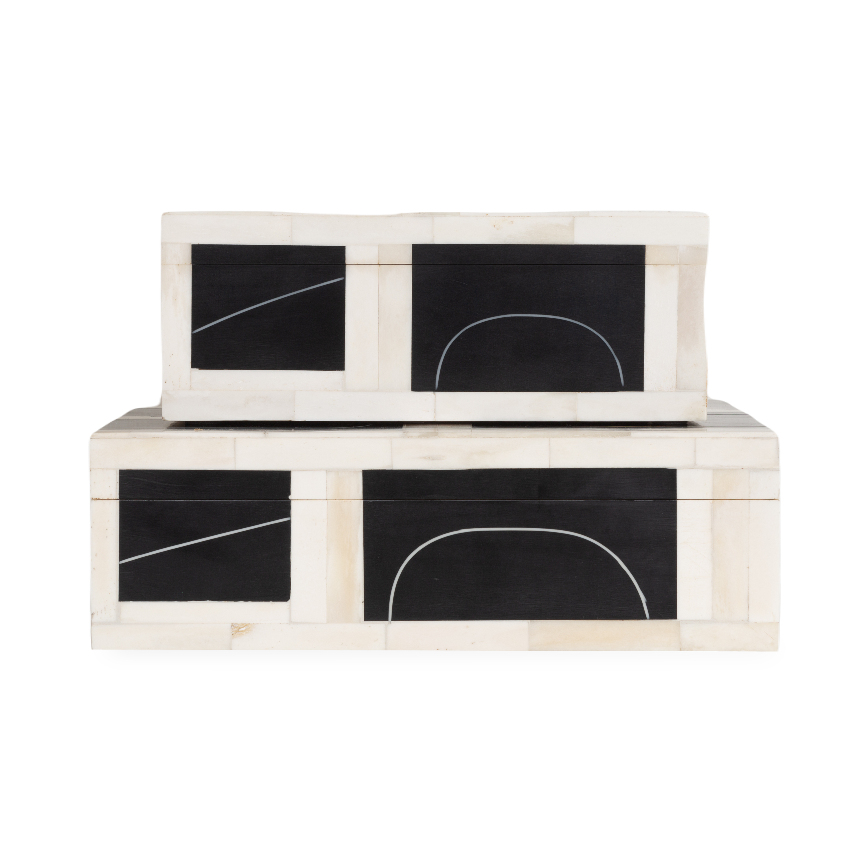 A resin and bone exterior features a brass filet loop that is inlaid.