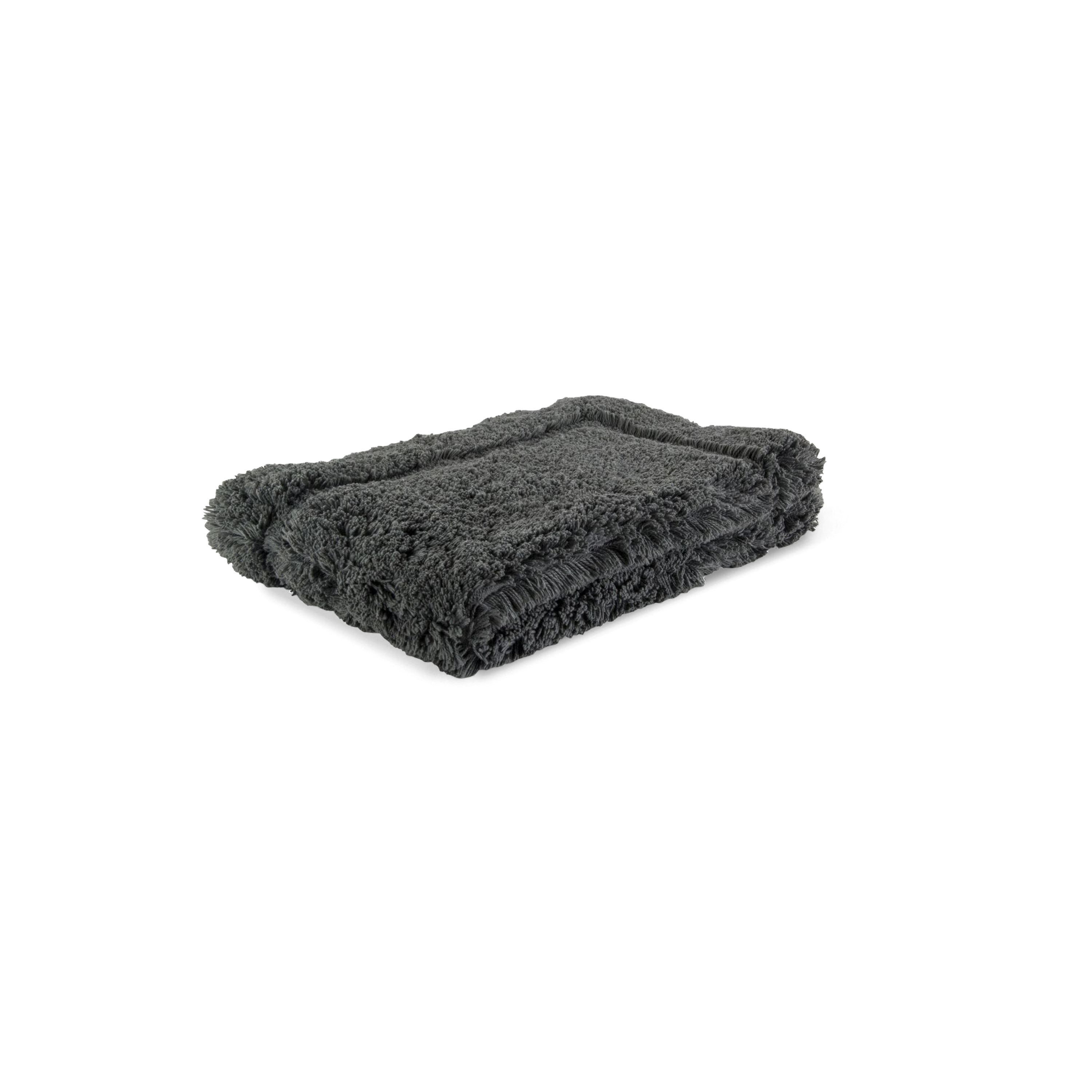 Made from 100% Egyptian combed cotton, the Must Bath Mat provides a soft and sumptuous layer underfoot.