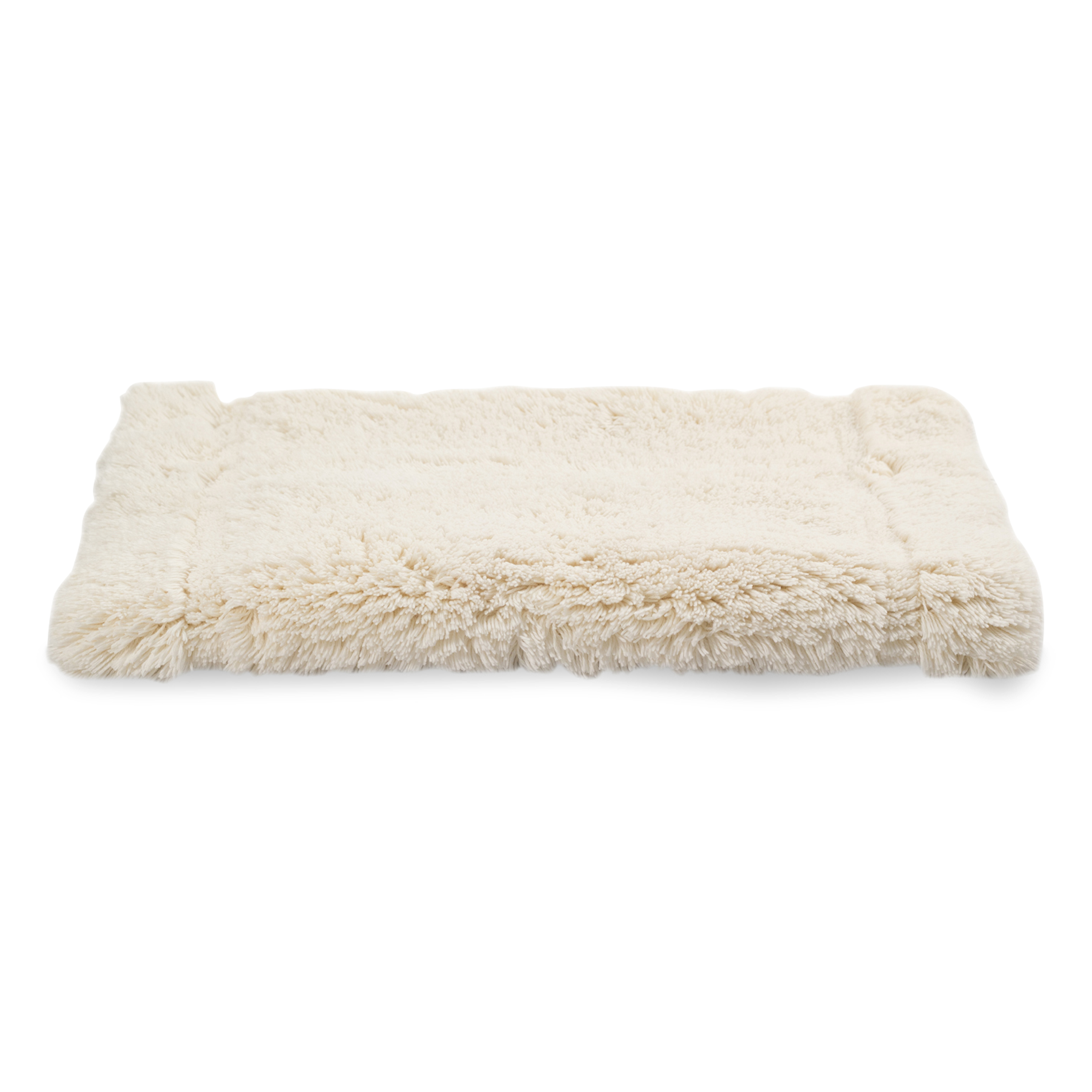 Made from 100% Egyptian combed cotton, the Must bath mat provides a soft and sumptuous layer underfoot.