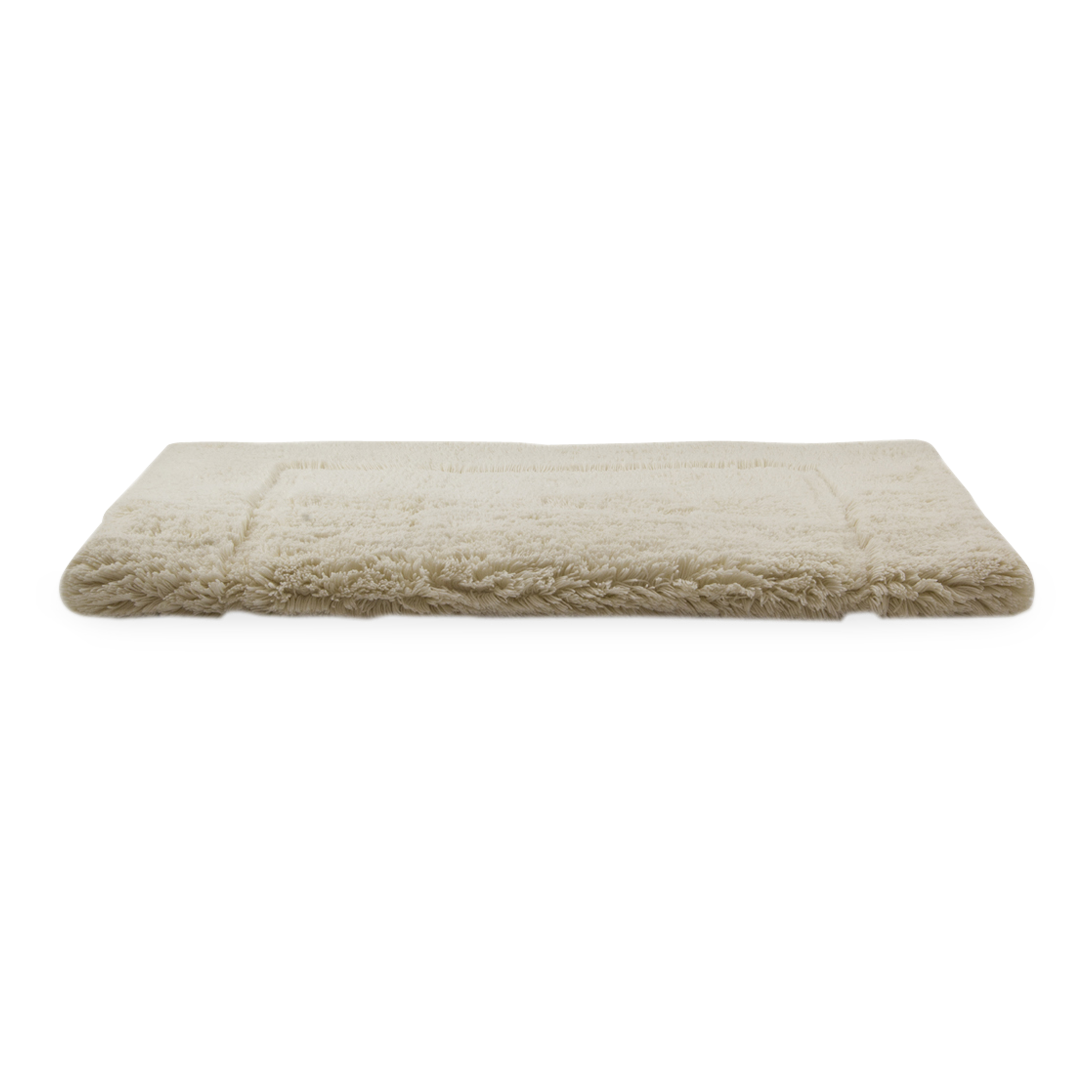 Made from 100% Egyptian combed cotton, the Must bath mat provides a soft and sumptuous layer underfoot.