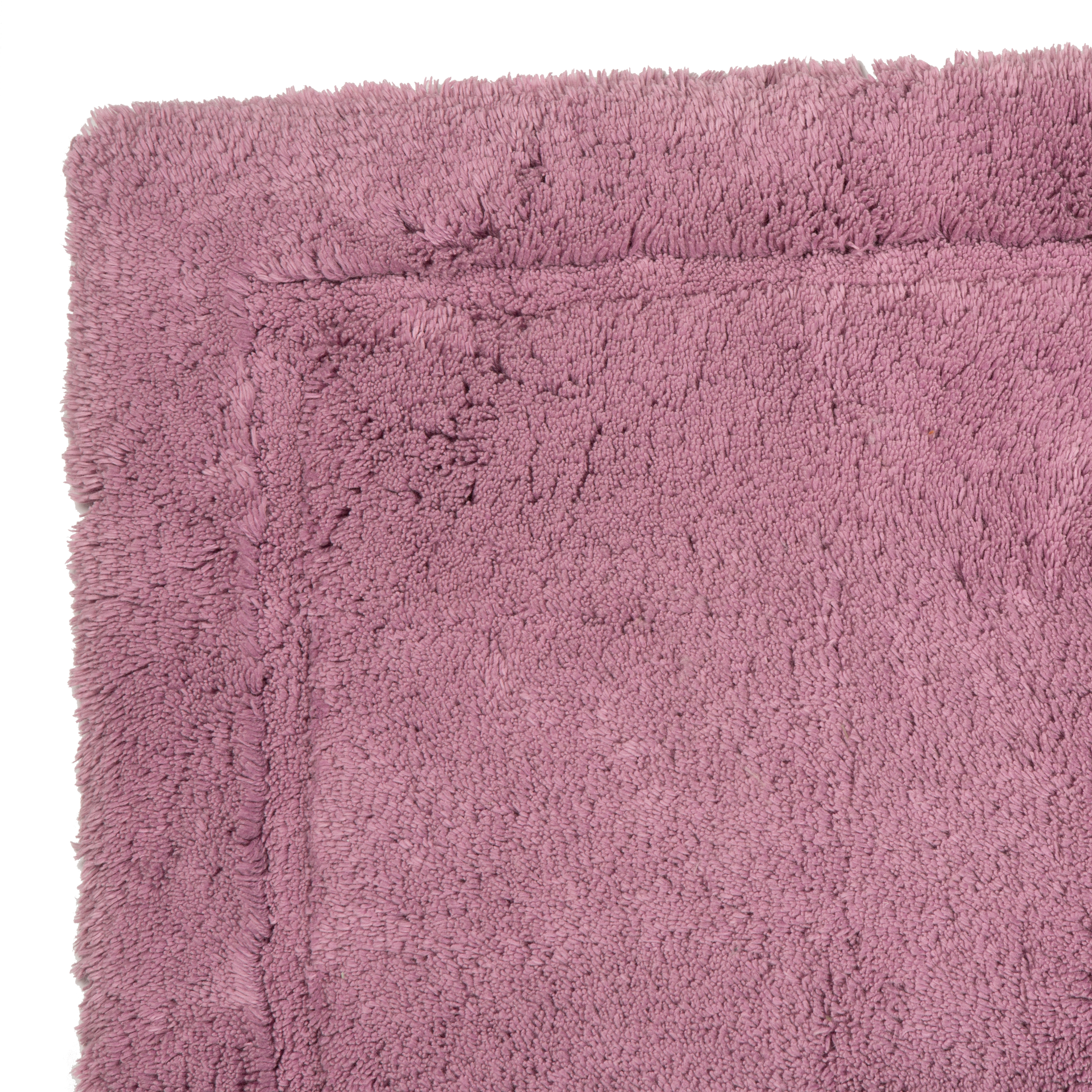 Made from 100% Egyptian combed cotton, the Must Bath Mat provides a soft and sumptuous layer underfoot.