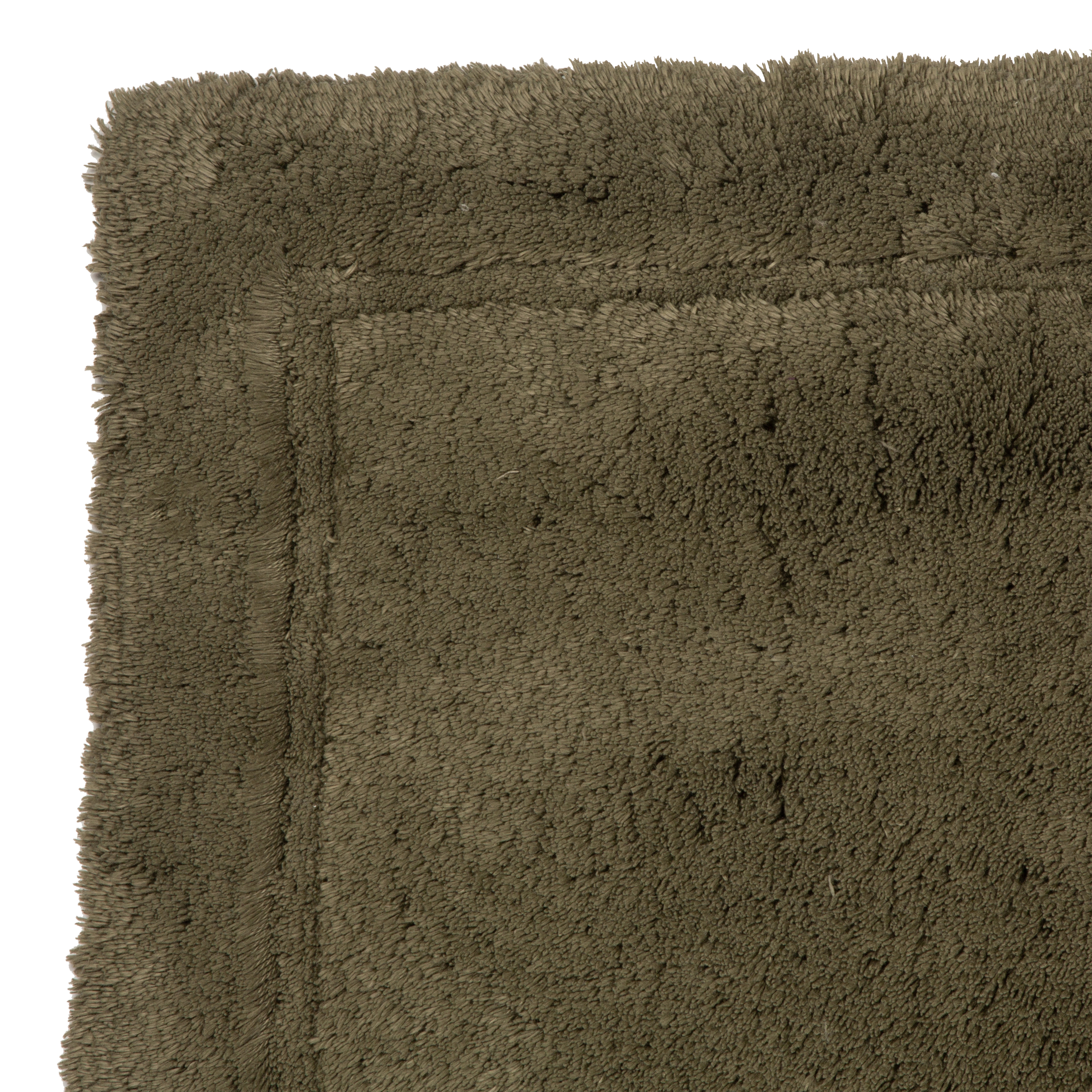 Made from 100% Egyptian combed cotton, the Must Bath Mat provides a soft and sumptuous layer underfoot.