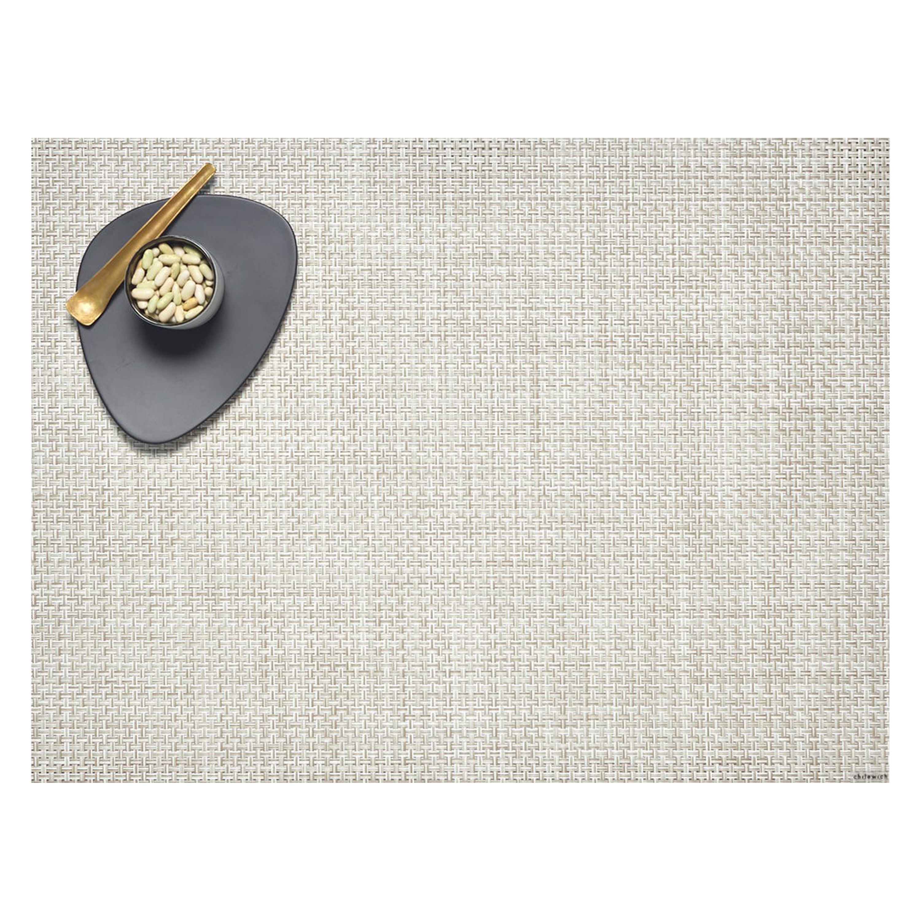 One of the oldest and simplest of weaving constructions, Chilewich's four-over-four Basketweave has become the most important vehicle for expressing their unique color point of vie