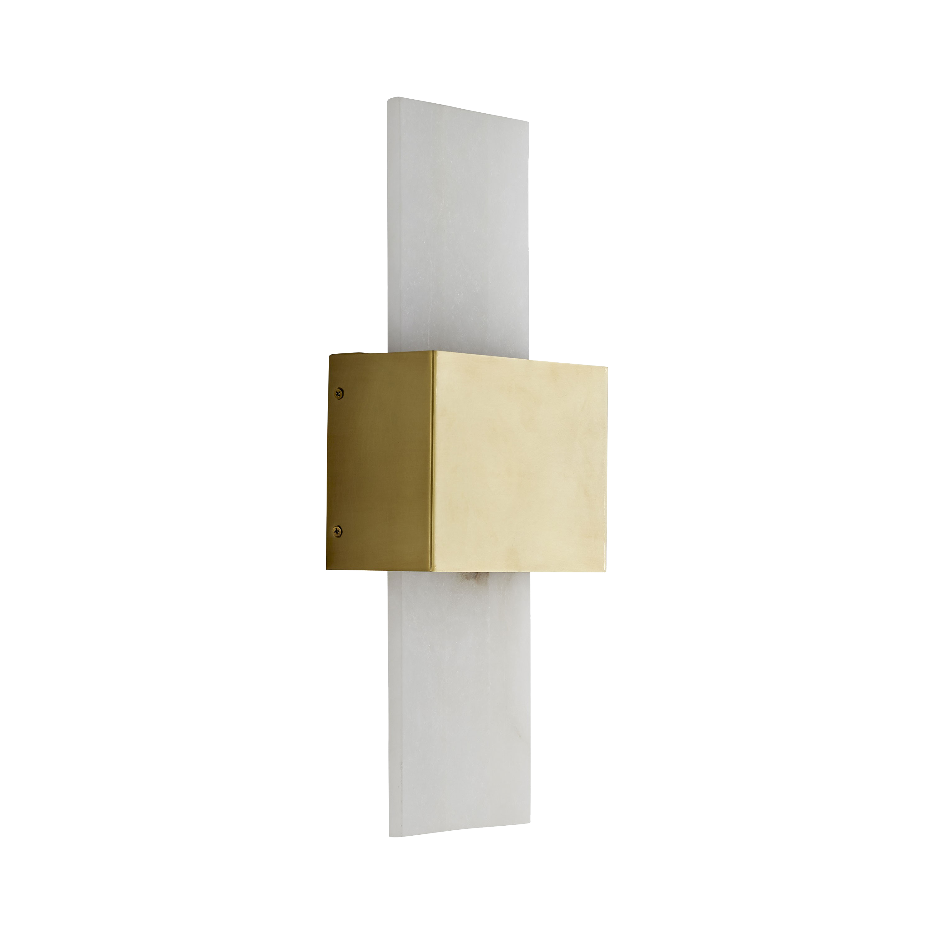 Relish in the refinement of natural materials with this suave sconce.
