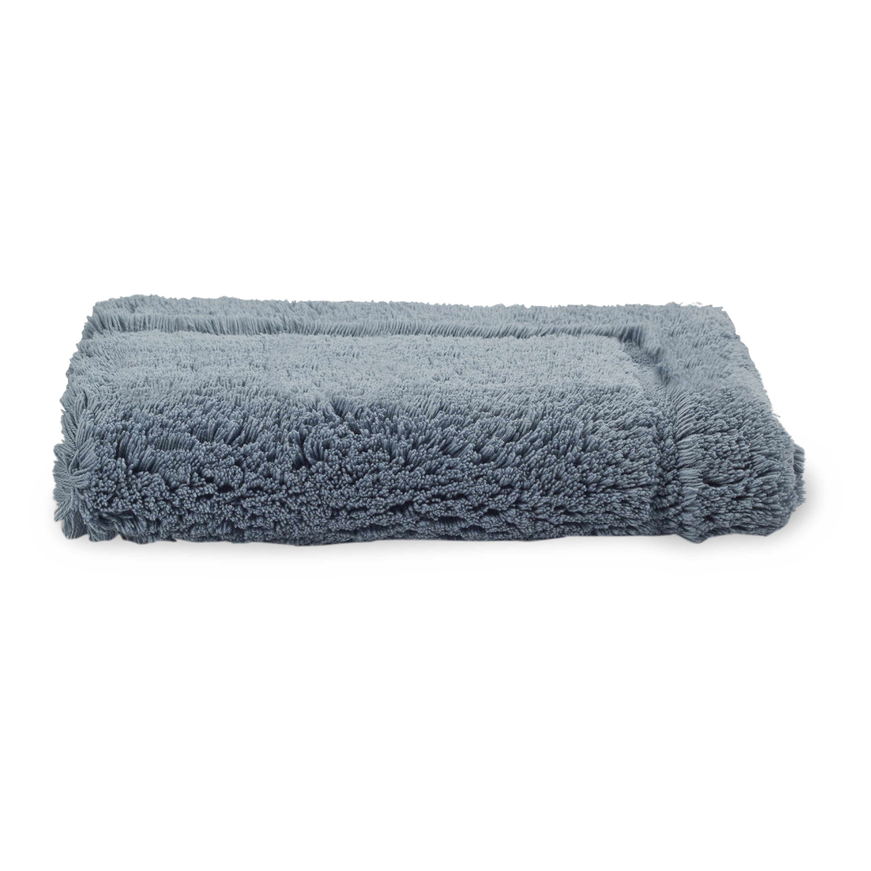Made from 100% Egyptian combed cotton, the Must Bath Mat provides a soft and sumptuous layer underfoot.