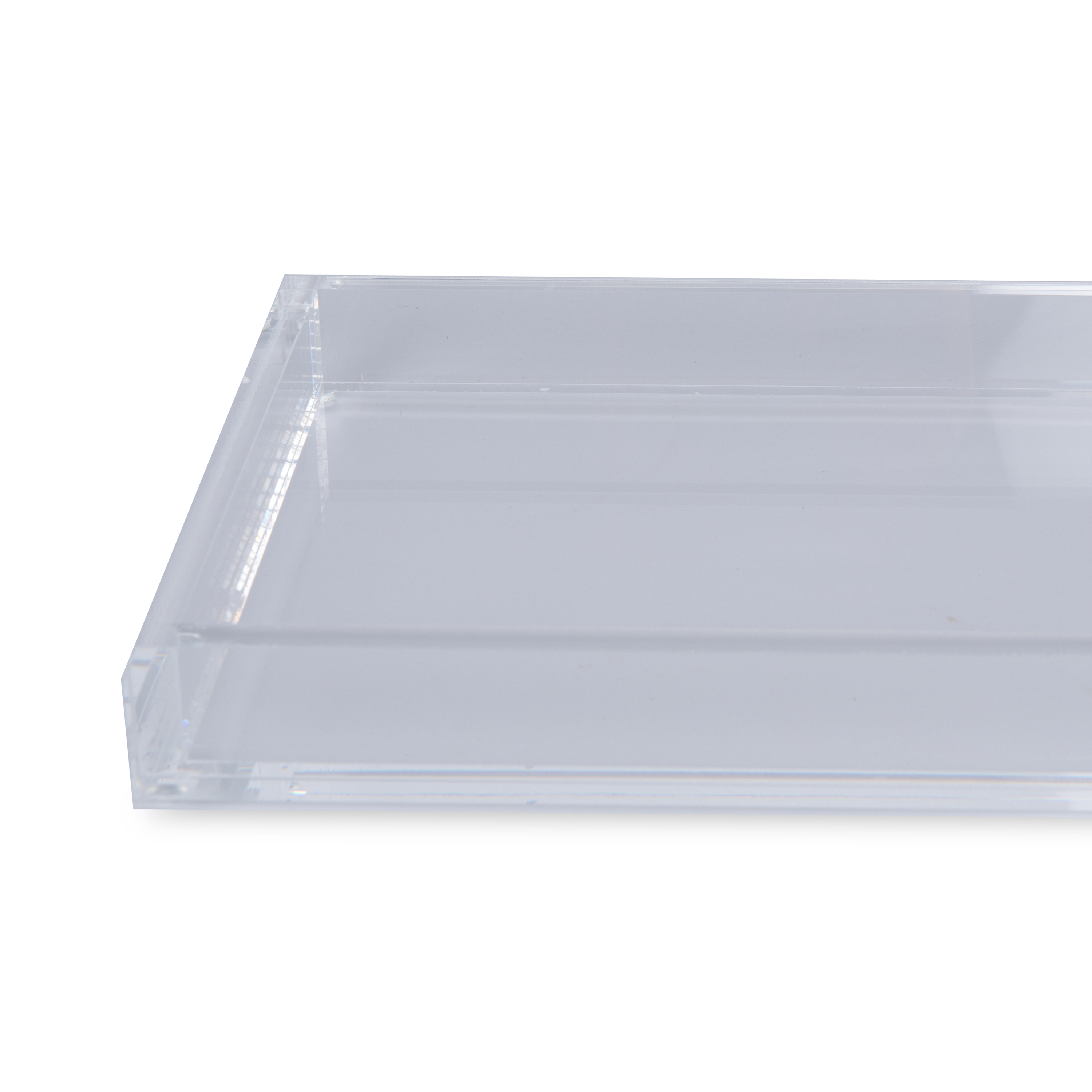 A tray in clear acrylic.