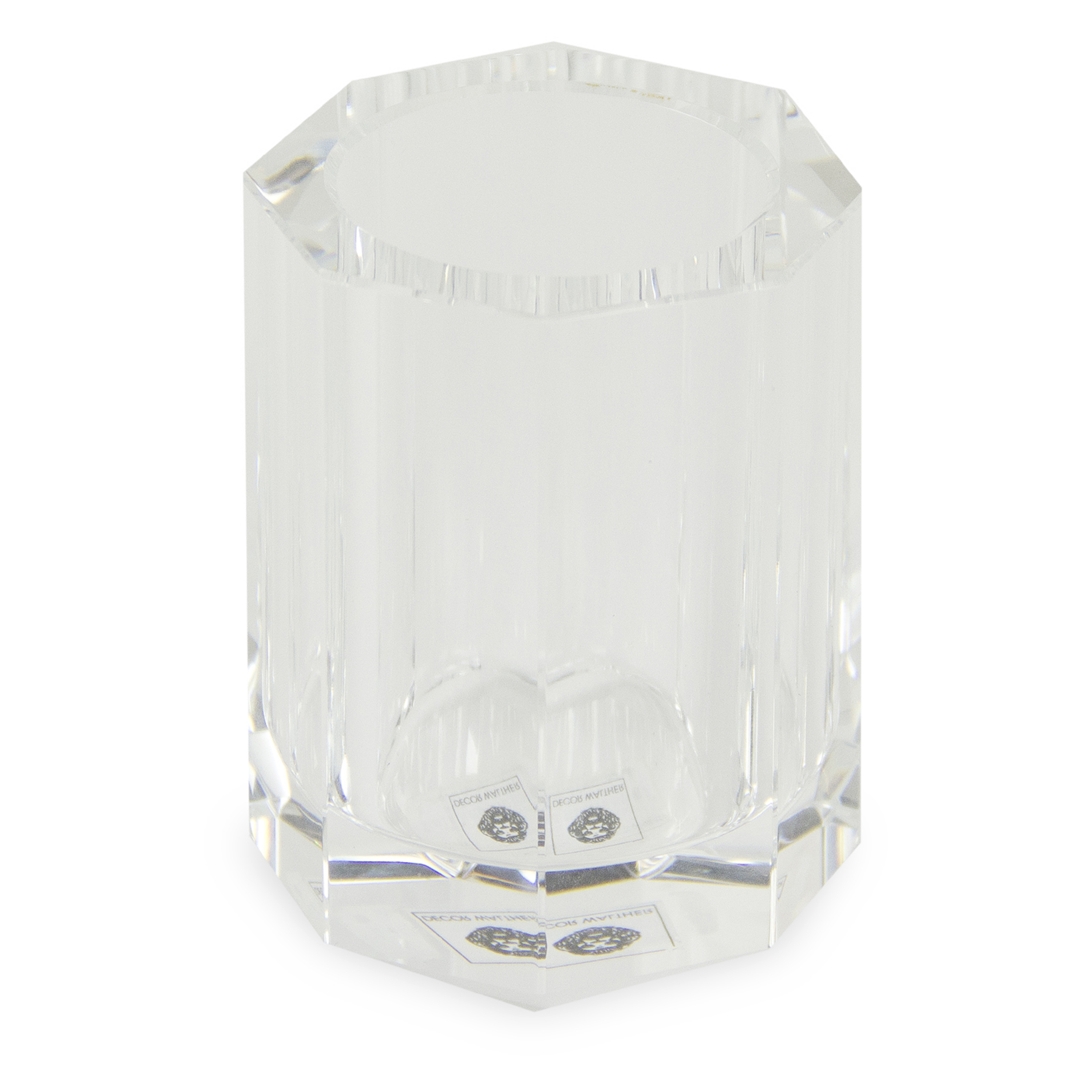The Kristall Tumbler features faceted edges and clear color to create a sophisticated piece that refracts light.