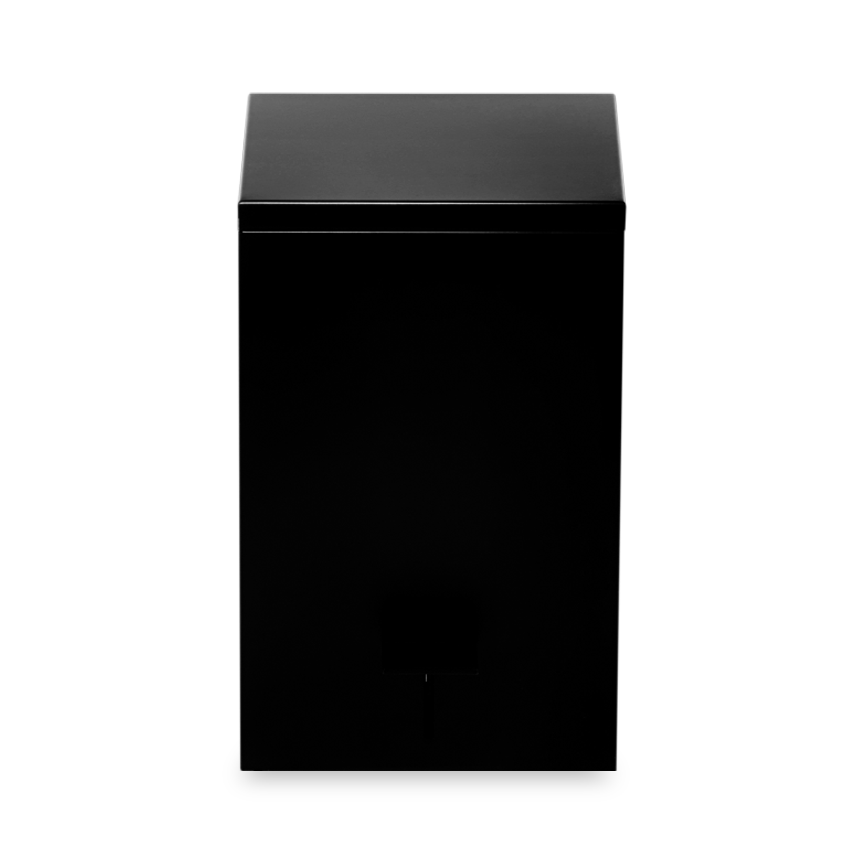 Pedal Waste Bin in an elegant matter black.