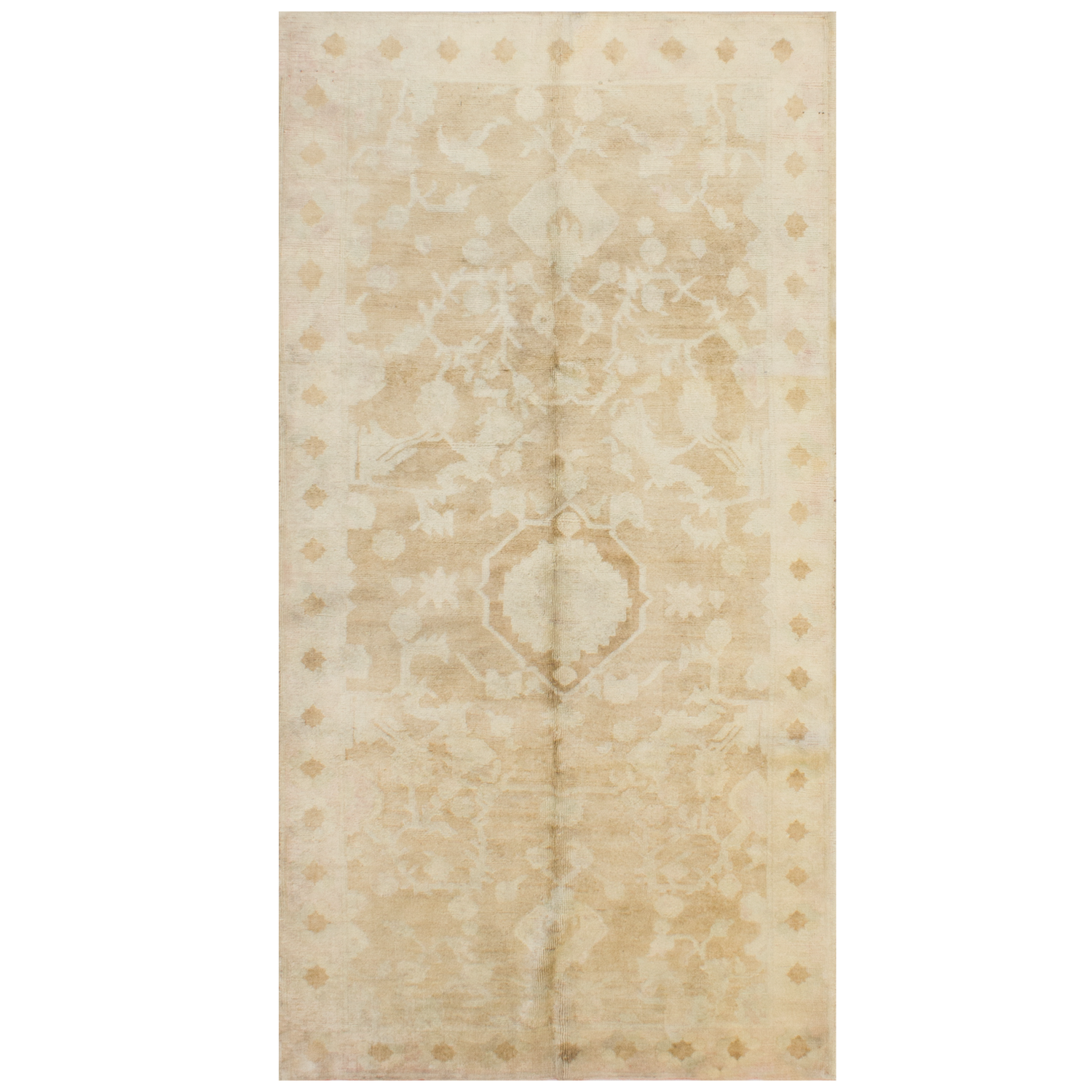For generations%2C Elte has worked with expert local rug pickers throughout Morocco%2C Iran%2C Turkey and Europe to source vintage and antique rugs.