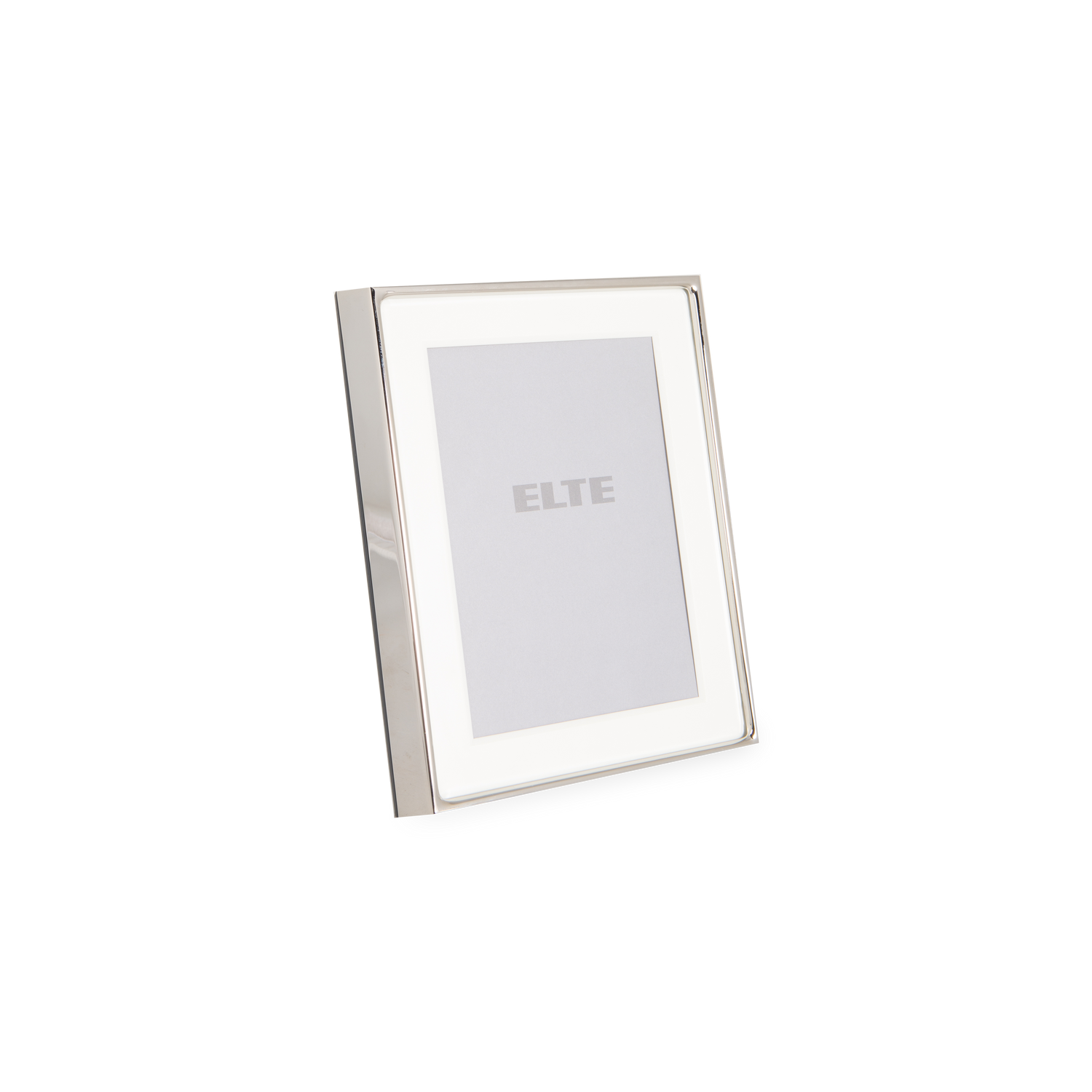 A truly stylish picture frame allows the photo within to take centre stage and should not distract from it.