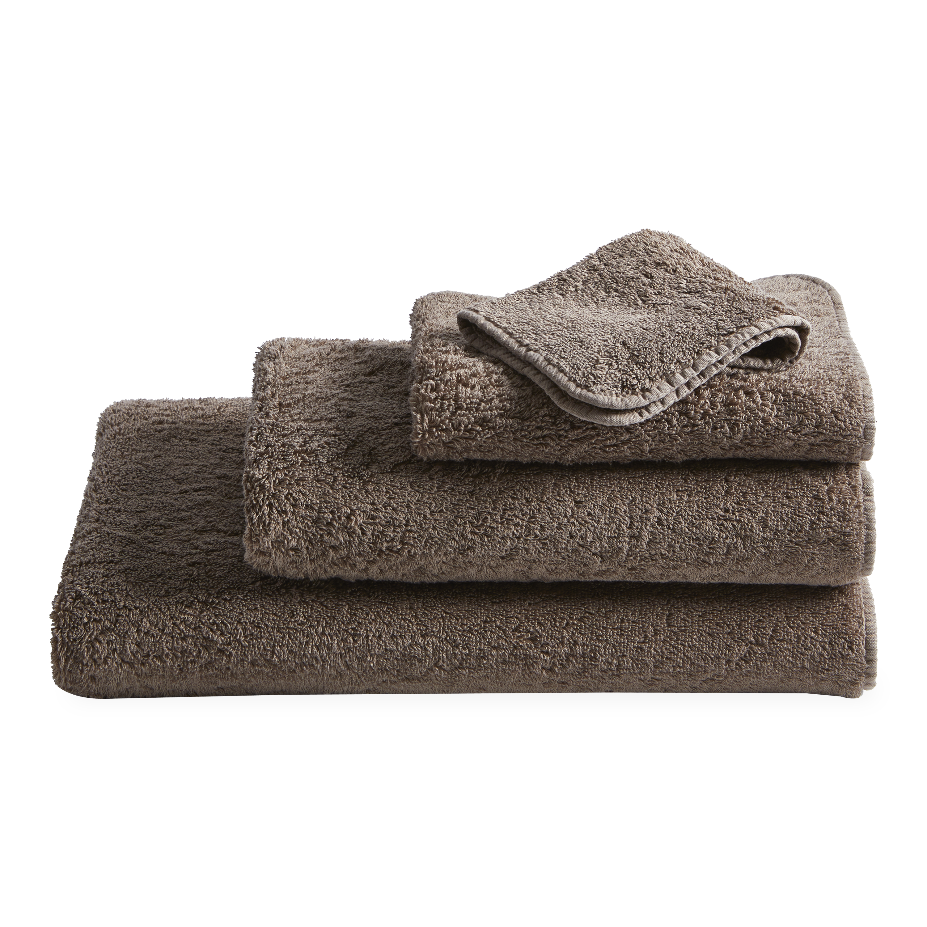 Indulge in the exceptional quality and softness of the Super Pile towel collection.